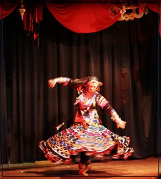 April dancing in Khalbelia costume